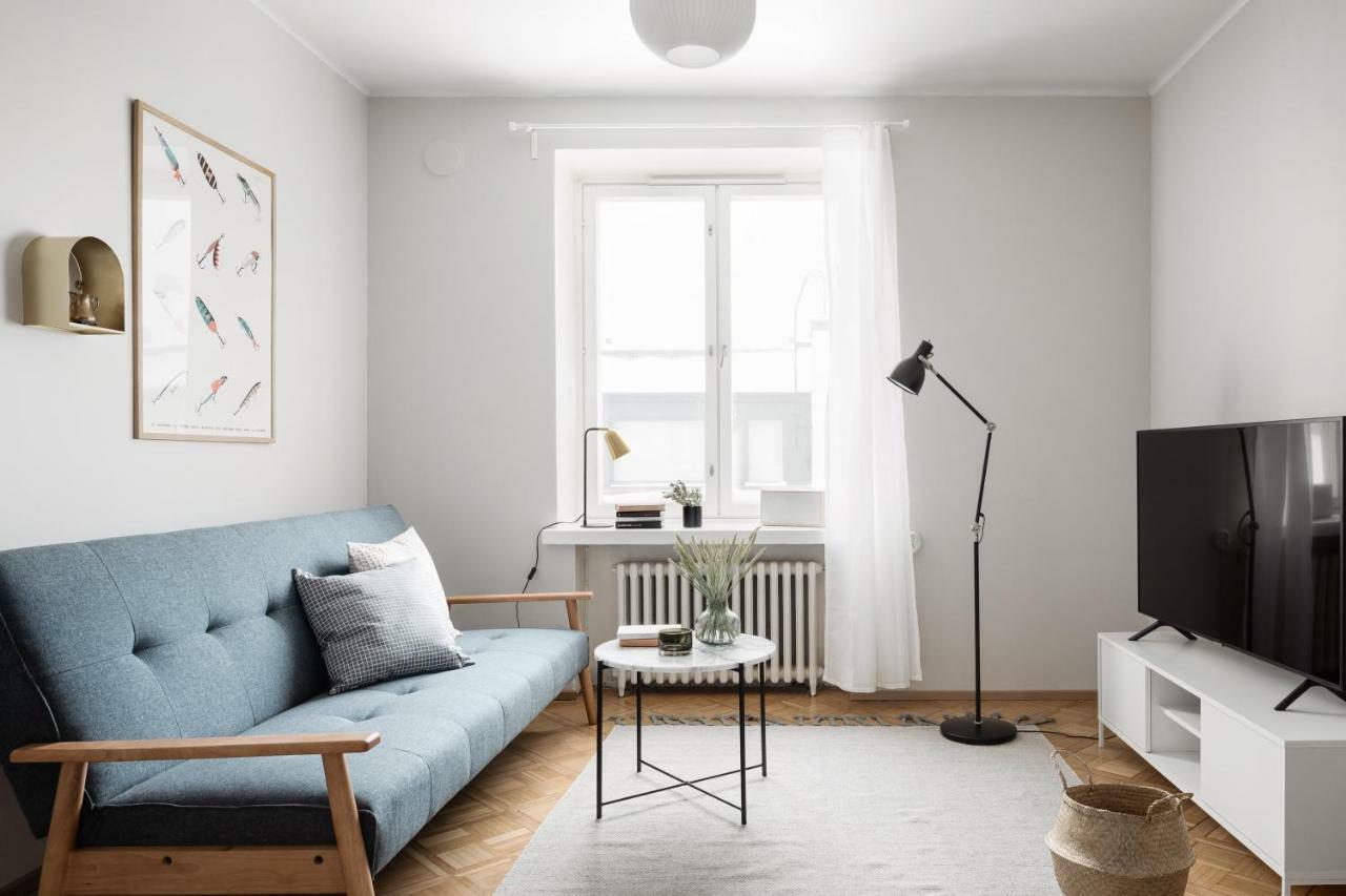 Central 2-Bedroom Design Apartment 赫尔辛基 外观 照片